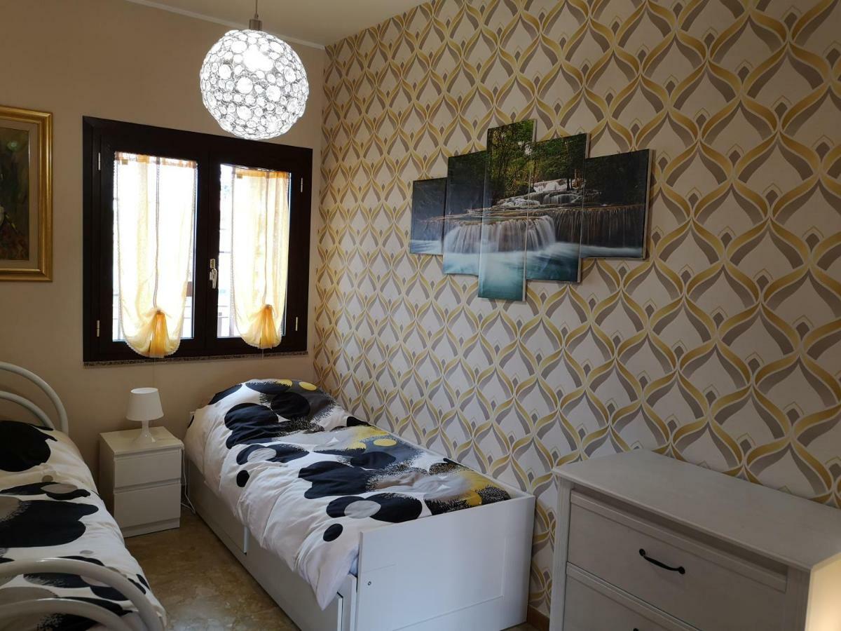 Casa Vacanze Volpe Dell'Etna Nicolosi Exterior foto